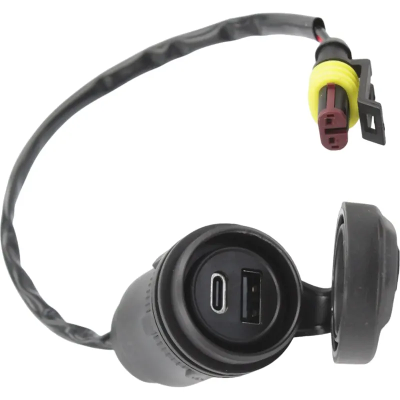 Must-Have USB nabíjecí zásuvka QJMotor 92950L790000